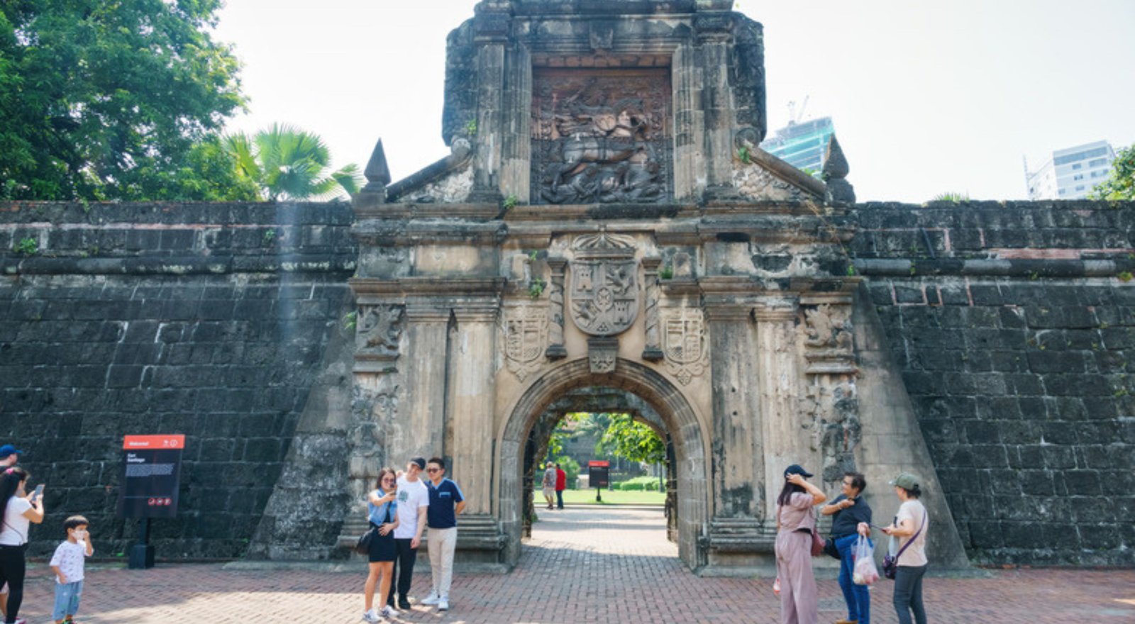 The Best Tour Package from Bangladesh to the Philippines and Malaysia